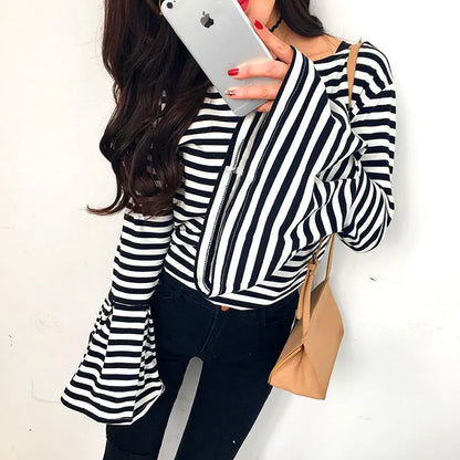 B&amp;W Bell Sleeve Top